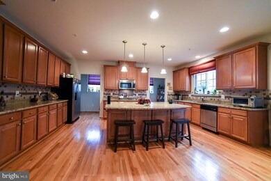 45132 Woodhaven Dr, California, MD 20619 - photo 3