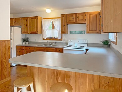 57 Netock Ave, Oak Bluffs, MA 02557 - photo 5