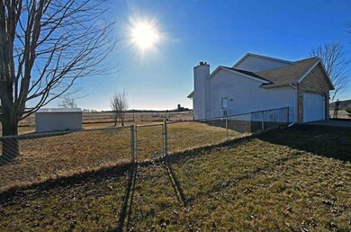 2166 Hawkinson Rd, Oregon, WI 53575 - photo 4