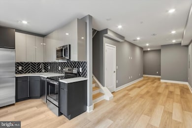 1615 Poplar St unit 3, Philadelphia, PA 19130 - photo 4