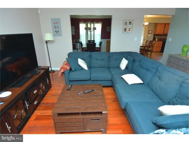 41 Versailles Ct, Reading, PA 19605 - photo 6