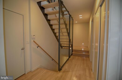 2080 Eric Shaefer Way, Baltimore, MD 21211 - photo 4