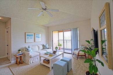 3720 NW Mediterranean Ln unit 304, Jensen Beach, FL 34957 - photo 4