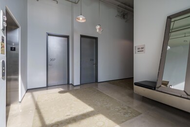 60 E Spring St #204_MLS_05