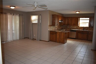 Optional second living area or large dining room o