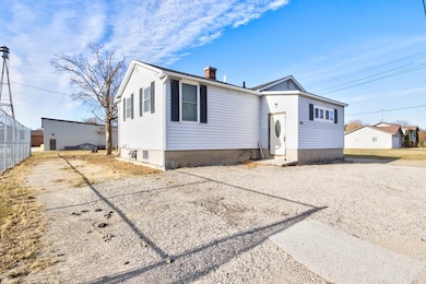 S219 School St, Stephenson, MI 49887 - photo 2