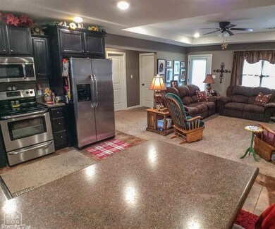 3807 Cedar Valley Dr, Paragould, AR 72450 - photo 2