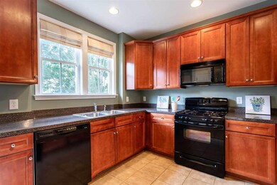 113 Melbourne Park Cir unit C, Charlottesville, VA 22901 - photo 5