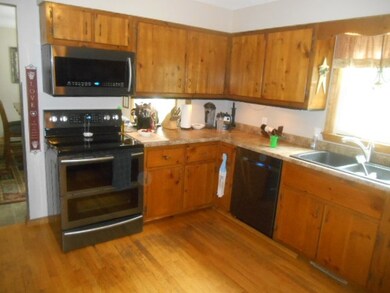 37 Boulder Rd, Hillsborough, NH 03244 - photo 5