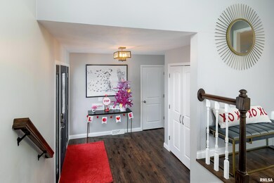 3705 Forest Rd, Davenport, IA 52807 - photo 4