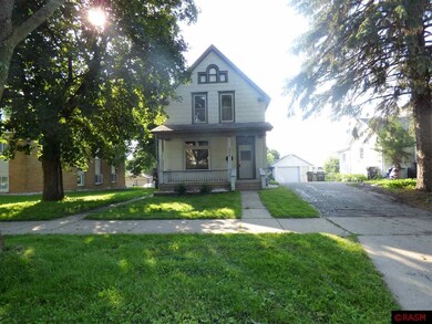 824 N 6th St, Mankato, MN 56001 - photo 2