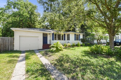 1331 Pine Grove Ct, Jacksonville, FL 32205 - photo 3
