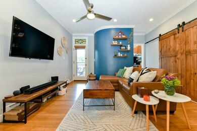 1915 Beacon St unit 8&9, Brookline, MA 02445 - photo 4