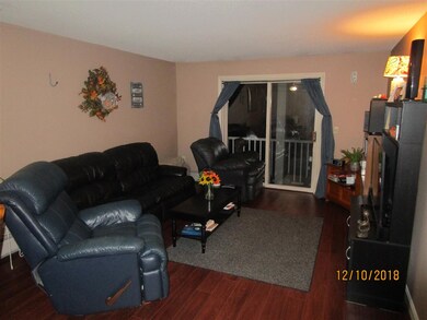 2 Maple Ridge Dr unit 26, MerriMacK, NH 03054 - photo 2