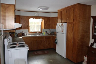 46 Fedelski Dr, Charlestown, NH 03603 - photo 4