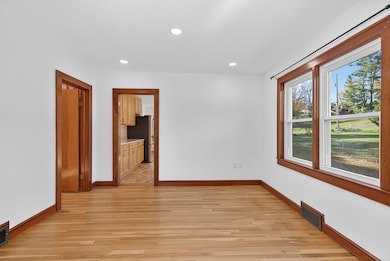 250 Gillespie Dr, Abingdon, VA 24210 - photo 5