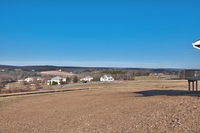 130 Sherry Dr, Kresgeville, PA 18333 - photo 3