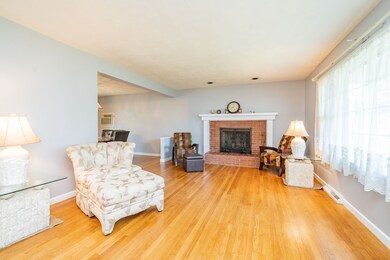 69 Harrow Rd, Springfield, MA 01118 - photo 6