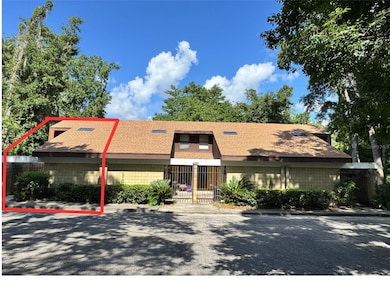4224 SW 70th Terrace unit A, Gainesville, FL 32608 - photo 2
