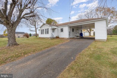 395 Twin Bridge Rd, Chambersburg, PA 17202 - photo 4