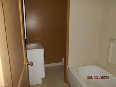 1704 Goodyear Blvd, Akron, OH 44305 - photo 4