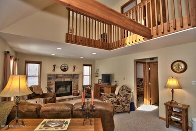 4413 Skyline Dr, Canadensis, PA 18325 - photo 3