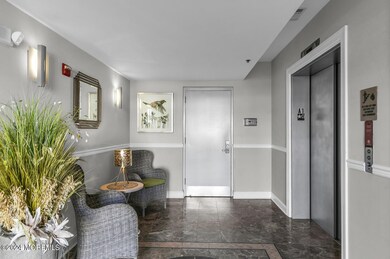 Steps to elevator