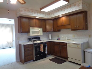 2928 Coventry Ave, Fort Wayne, IN 46808 - photo 4