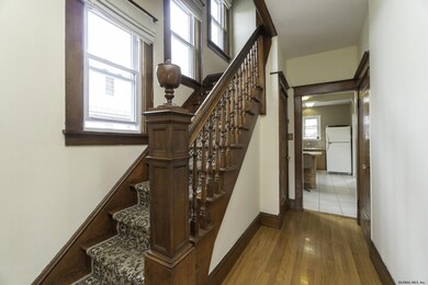 8 Arcadia Ave, Albany, NY 12209 - photo 6