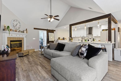 401 Parkwood Place, Niceville, FL 32578 - photo 7