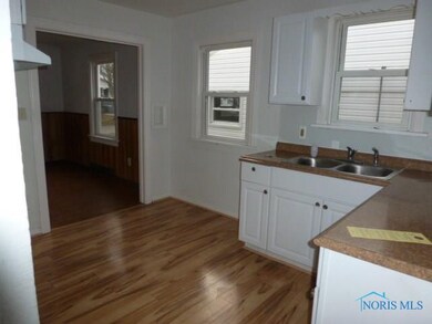 1732 Talbot St, Toledo, OH 43613 - photo 4