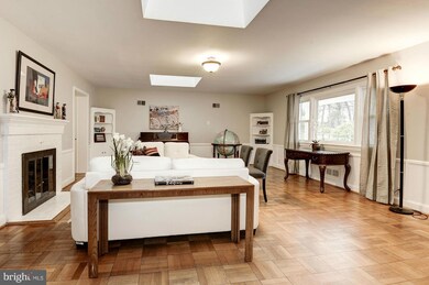 5929 6th St, Falls Church, VA 22041 - photo 4