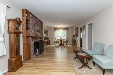 7 Great Room-2