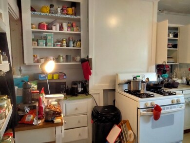 4 Sherman St unit 2, Cambridge, MA 02138 - photo 4