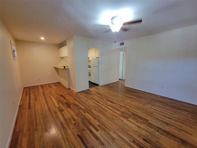 1801 Cortlandt St unit 20, Houston, TX 77008 - photo 5