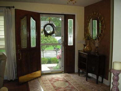 7 Violet Dr, Cranston, RI 02920 - photo 4