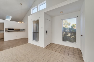 2002 Verlaine Dr, Carrollton, TX 75007 - photo 4