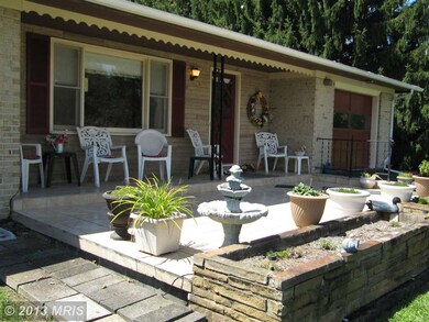 395 Point Dr, Petersburg, WV 26847 - photo 2