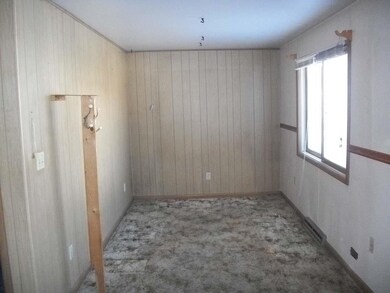 127 E Washington Ave, Tomahawk, WI 54487 - photo 4