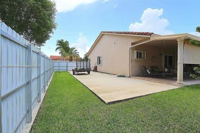 17870 SW 155th Ct, Miami, FL 33187 - photo 7