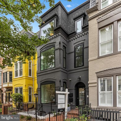 718 6th St NE unit 1, Washington, DC 20002 - photo 2