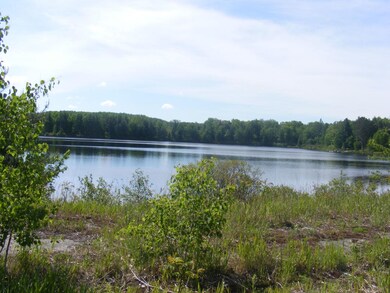 Lot (view 3)