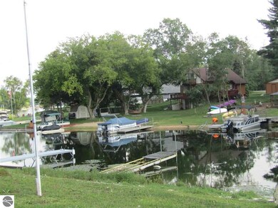 1586 N Ogemaw Trail, West Branch, MI 48661 - photo 4