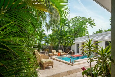 1230 5th St-14