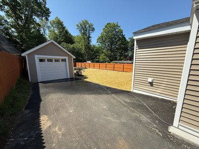 6 Ferry St, Allenstown, NH 03275 - photo 4