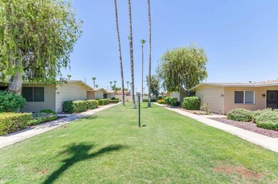 17012 N Pinion Ln, Sun City, AZ 85373 - photo 2