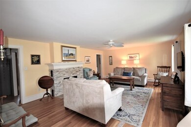 58 Richfield St, North Dartmouth, MA 02747 - photo 4