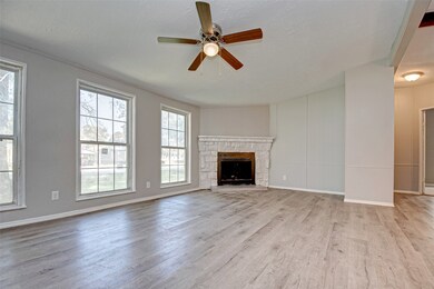 1506 Winchester Dr, Conroe, TX 77385 - photo 7