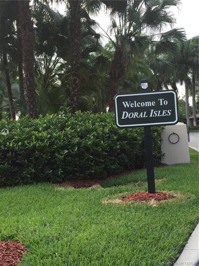 11345 NW 72nd Ln, Doral, FL 33178 - photo 3