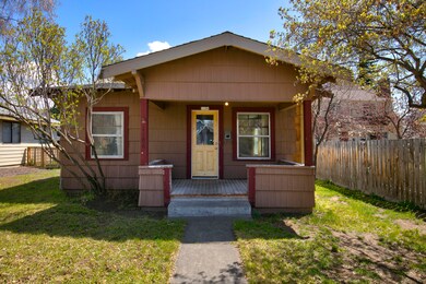 1106 NW Columbia St._003